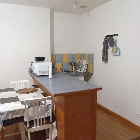 Cosy Bien Situe Avec Apartment